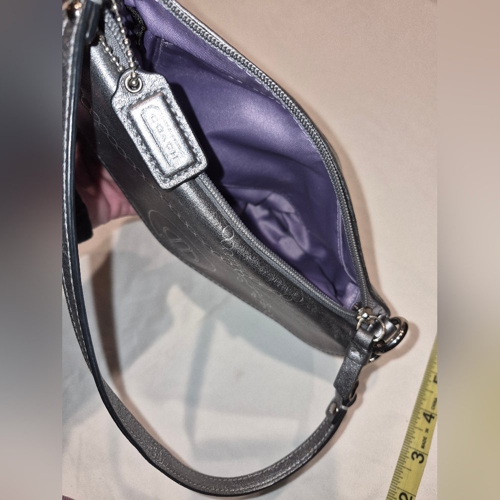 Y2K Coach SILVER leather Mini Bag/Clutch NWOT - Picture 8 of 13